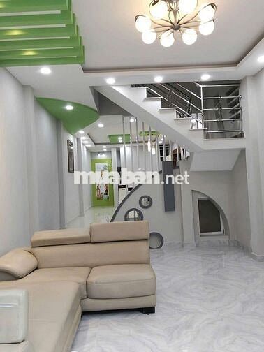 Nhà 4 x 16, đúc 3 tấm , hẻm xe hơi 1/ đường Thống nhất ,p10,15tr tháng