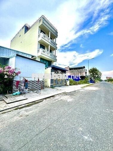 BÁN NHANH NỀN 6x17,5m MẶT TIỀN KINH DOANH, KDC ĐÔNG GIÁ CHỦ BÁN 1tỷ750