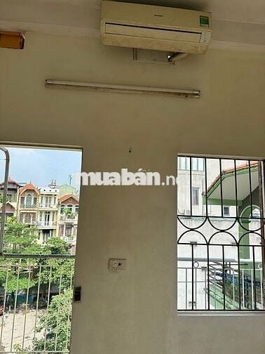 Phòng trọ 16m2, ngõ 255, đường hoàng mai, tương mai, hà nội
