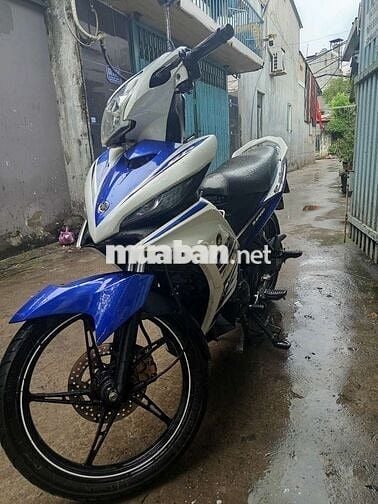 Xe zin chưa rớt đầu , đã làm nồi