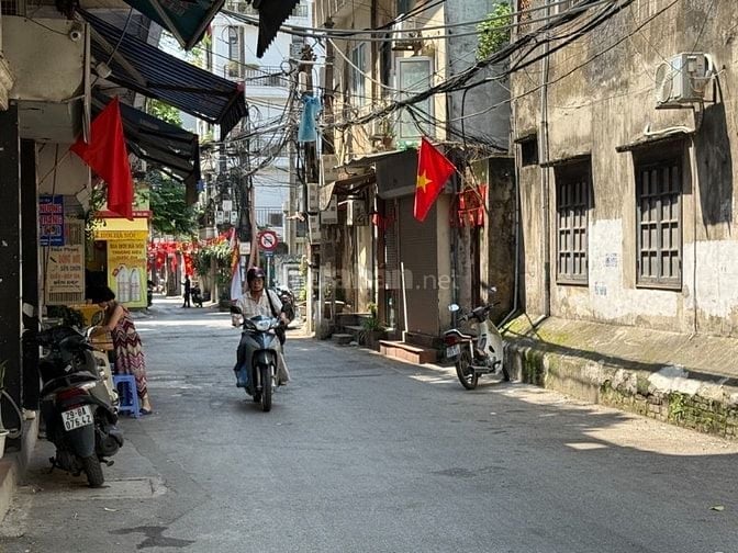 HOÀNG HOA THÁM - BA ĐÌNH - Ô TÔ - ĐANG CHO THUÊ 30TR/THÁNG