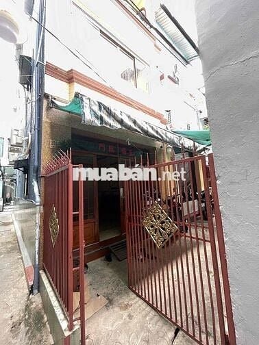 Nhà Võ Văn Tần (đoạn 2 chiều), Quận 3, 43.2m2, 5PN