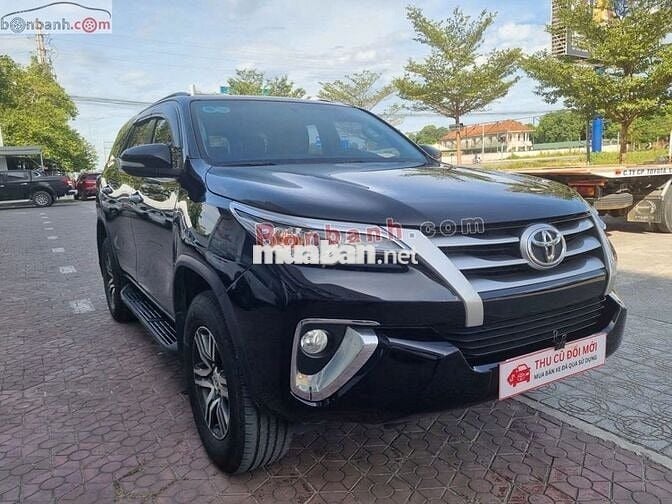Xe Toyota Fortuner 2.4G 4x2 MT 2017 - 655 Triệu