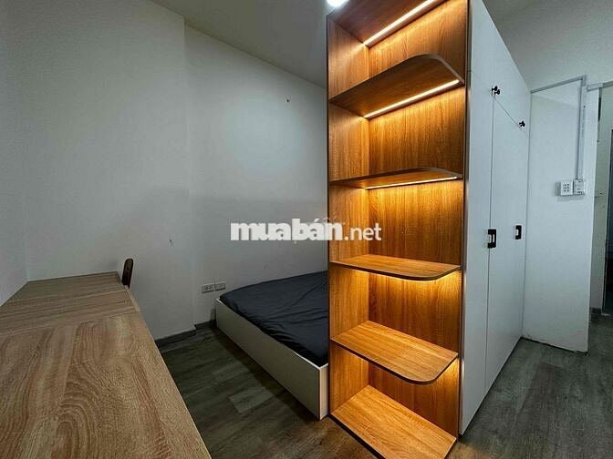 Trống lại 2 căn studio mới xây sát quận 1 Full nội thất giá cực hời