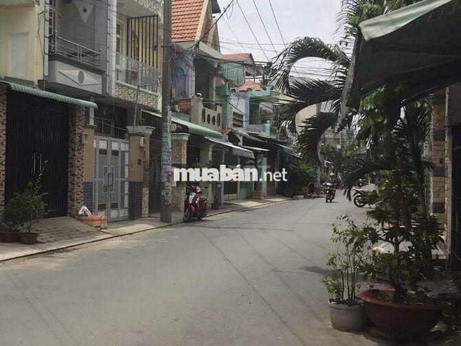 Nhà MT hẻm xe tải 8m - DT: 88m2 - đường Tân Hòa Đông - quận Bình Tân