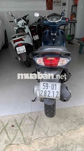 Piaggio Fly 125
