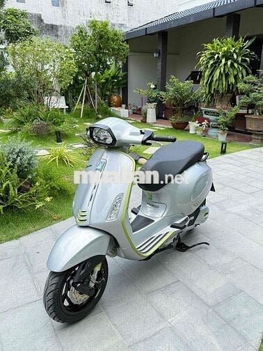 VespaSprint Tech 150cc 2025 mới lăn bánh 210 km