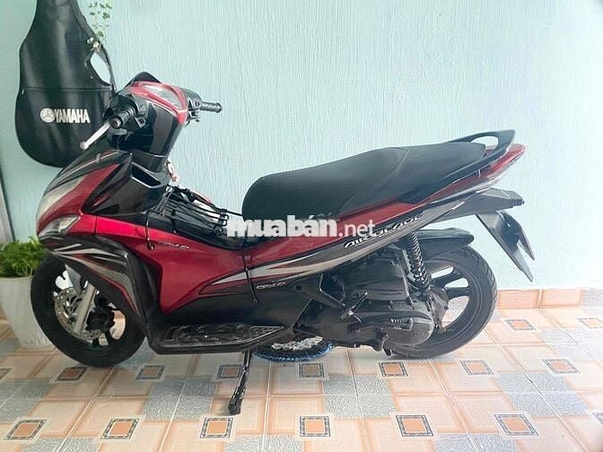Đổi xe bán lại xe AB 2011 BSTP, nữ đi cẩn thận