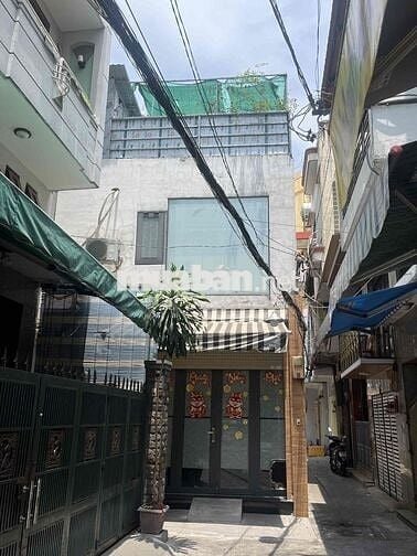 Bán nhà hẻm xe hơi, trung tâm Quận 11