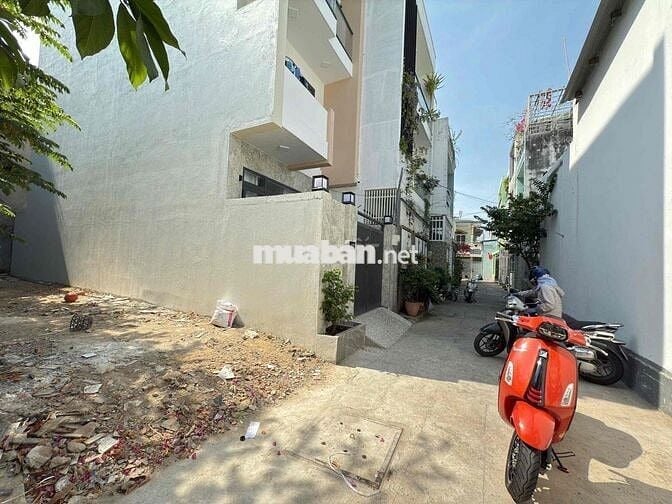 ĐẤT ĐẸP HXH ĐƯỜNG HOÀNG DIỆU KẾ BÊN ĐẠI HỌC NGÂN HÀNG