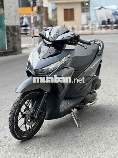 Cần Bán e vario dk 2018 đẹp keng 9 chủ ký giấy