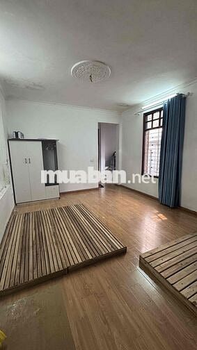 Phòng 38m2 Lê Duẩn Đống Đa (khu Bách Kinh Xây)