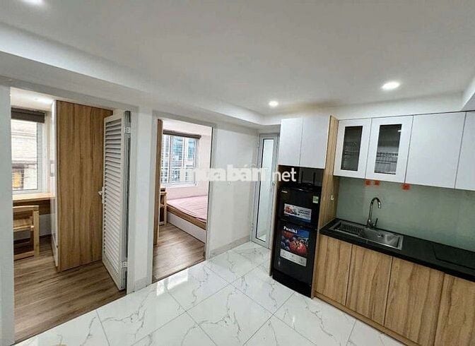 GẦN HỒ TÂY LĂNG BÁC TRỐNG PHÒNG 2 NGỦ FULL NỘI THẤT KHÔNG GIAN THOÁNG