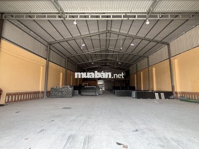 KHO XƯỞNG AN PHÚ MẶT TIỀN ĐT743 750M2 NGANG 22M CHO THUÊ