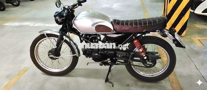 Win Cafe Racer