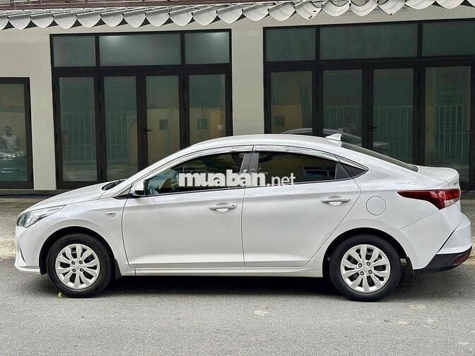 Hyundai Accent 2022 - 69000 km
