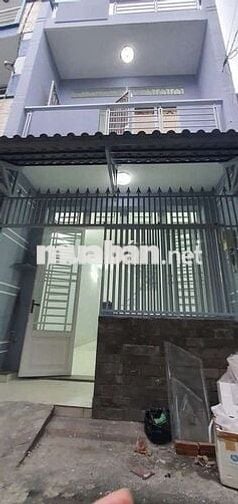 BÁN NHÀ 246 LÊ VĂN QUỚI 1 TRỆT 1 LẦU 4X8 GIÁ 3,9xTỶ TL