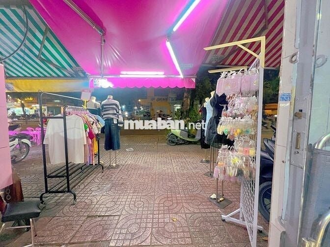 Cho thuê mặt tiền đường Minh Phụng 32m2 nở hậu