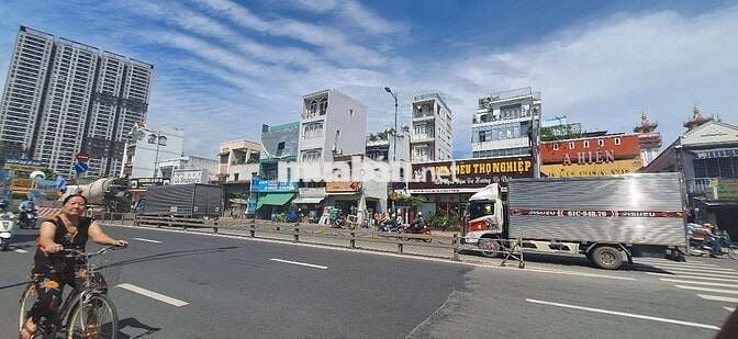 Bán nhà 1 trệt 1 lầu 119 m2. Đường phạm văn Đồng, Linh Trung, Thủ Đức