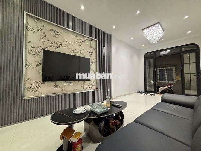 BÁN NHÀ 7 TẦNG NỘI THẤT 5💥 THANG MÁY TÔN ĐỨC THẮNG 42M², FULL NỘI THẤT