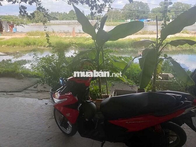 Cần pass lại phòng trọ tầng trệt mặt tiền đường bờ sông