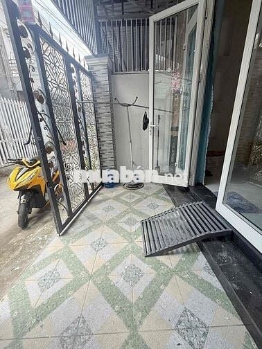 CHO THUÊ NHÀ HẺM 876 TRẦN NAM PHÚ