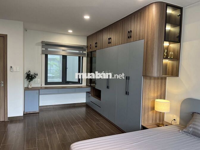 Nhà phố đơn lập 5x17 m, đầy đủ nội thất, tại KDC cao cấp The Standard