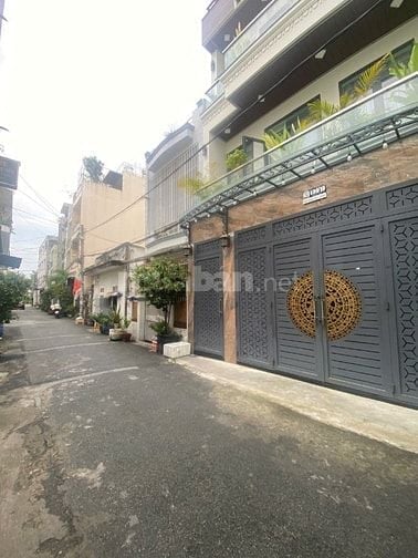 Bán Nhà Gần Sân Bay Big C 90 m2  7 tỷ Nhỉnh Hẻm Xe Tải Thông