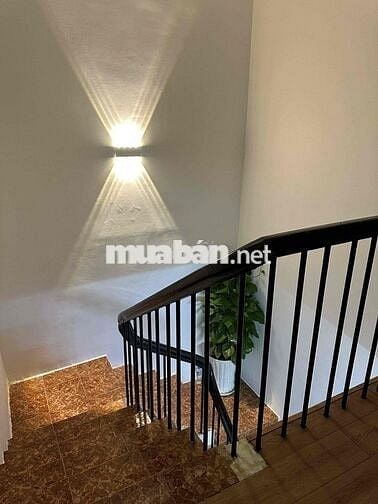 Phòng trọ 13,3m2 đường Trần Thái Tông