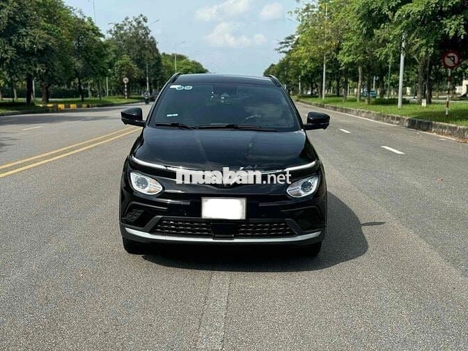 VinFast VFe34 model 2023 mua đứt pin lướt