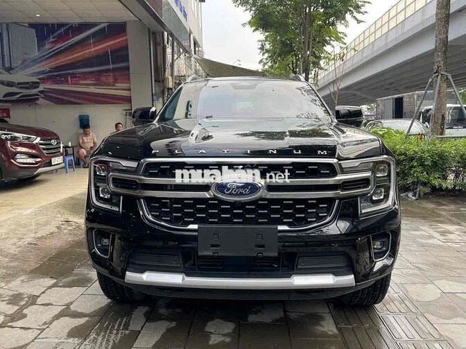 CẦN BÁN FORD EVEREST PLATIUM SX 2025 CÓ VAT CAO