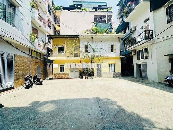 NHÀ ĐỘI CẤN-42M2-MT 11M-12,8 TỶ-BA MẶT NGÕ.