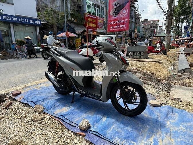 Sh 125 ABS 2023 xám xi măng sport