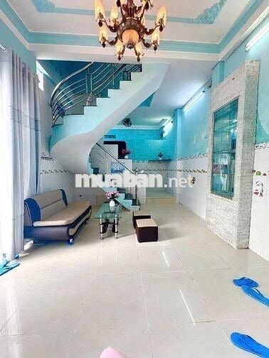 NHÀ ĐẸP 4 TẦNG, DT (32)M2, HẺM BA GÁC, 4 PN, 4 WC, 3,98 TỶ CÒN TL