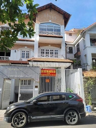 Cho thuê Biệt thự Mặt tiền ~700m2 Khu Phan Xích Long, Quận Phú Nhuận.
