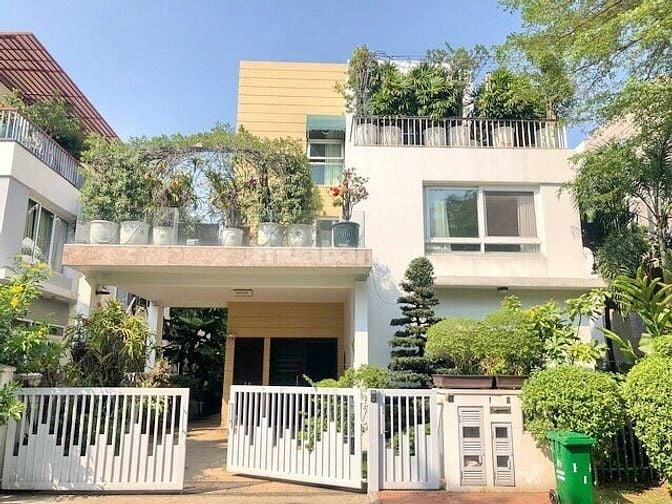 Bán Villa Riviera An Ph, diện tích đất 289.9m2, 3 tầng, 4PN, giá tốt