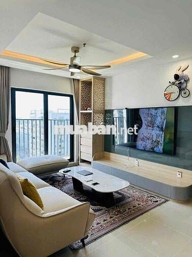 cho thuê căn CT9 VĐT Nha Trang view hồ bơi
