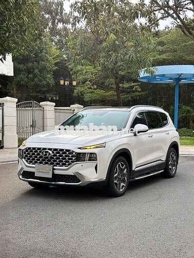 Hyundai SantaFe 2.2Premium 4x4 AT - 2021 Odo 5 vạn