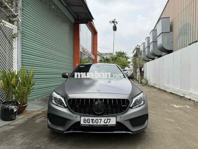 Mercedes Benz C Class 2017 C300 AMG - 68000 km