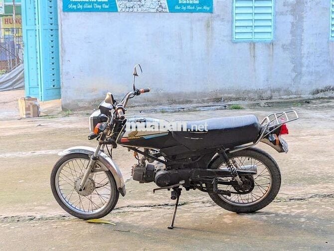 Không sử dụng nữa em cần bán Win indo 100.