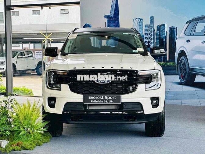 ✅Ford Everest 2025 Sport Special 2.0L 4x2 6AT