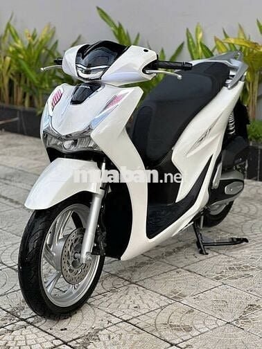 SH 2025 bs 43 1000km như mới có trả góp trao đổi