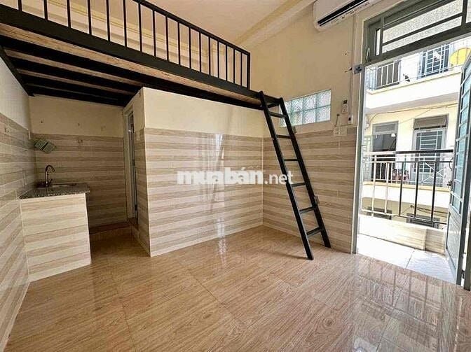 PHÒNG BAN CÔNG MÁY LẠNH NGAY CHỢ AN NHƠN