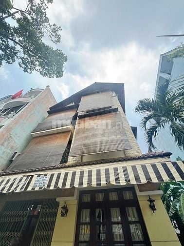 Bán 3 căn nhà liền kề đường Dương Quang Đông P5. 12x22m 2 lầu ST