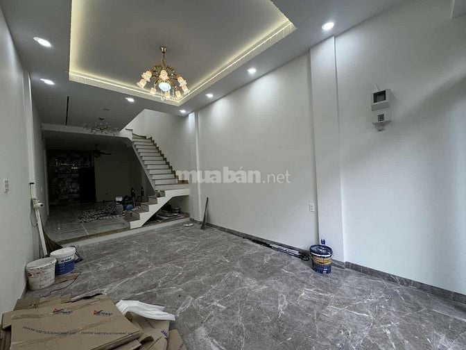 Cần bán nhà ngay chợ TÂN ĐỊNH  giá 18,5 tỷ