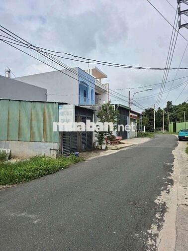 Bán đất mặt tiền DX 83 ngay sau bệnh viện 1500 giường và công an tỉnh