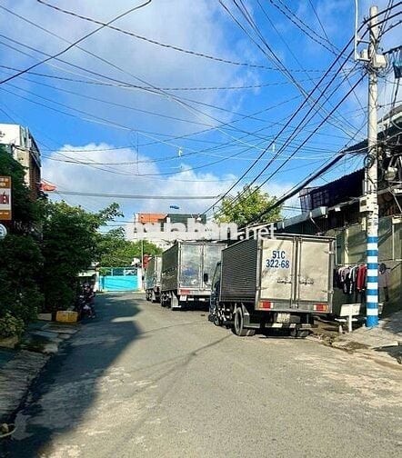 Cho thuê mặt bằng đường lớn tiện mở vp công ty