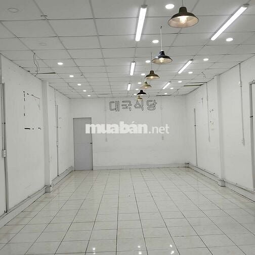 Mặt bằng kinh doanh 120m2 đường Hồ Nghinh - Đà Nẵng