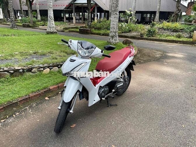 cần thanh ly future 125iz. tra Gop o đồng