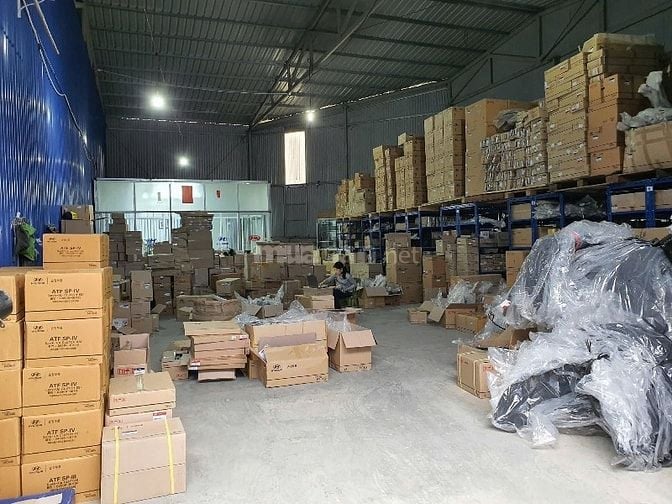 CẦN TUYỂN TẠP VỤ, PHỤ KHO, BẢO VỆ ĐI LÀM LIỀN